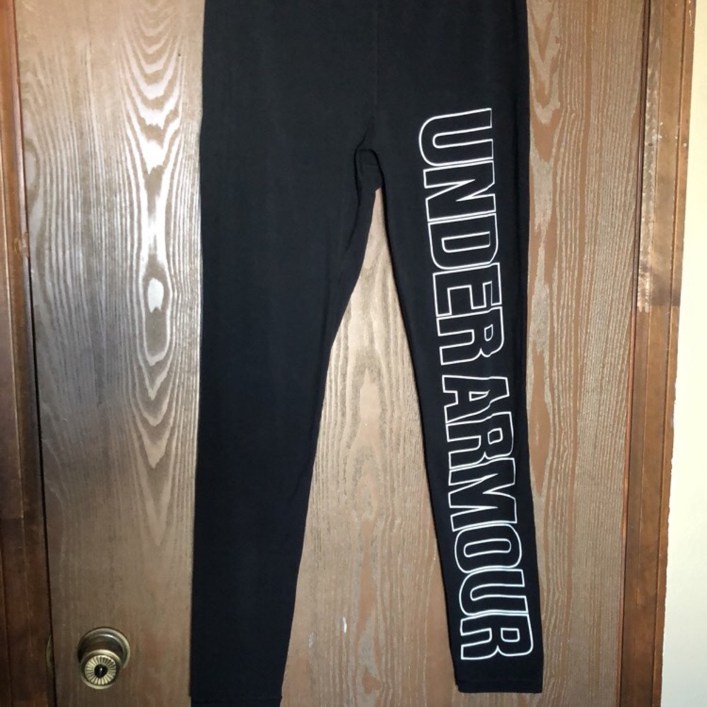 UA leggings